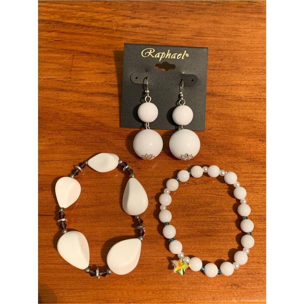 White Bead Double-Drop Earrings with Two White Beaded Bracelets Bundle